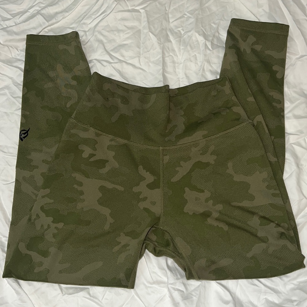 PTULA CAMO💚